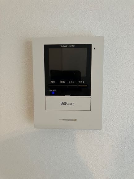 セキュリティ　モニター付きインターホン