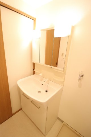 インカウンターマンションの内装写真