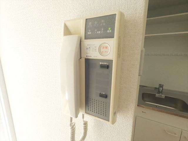 セキュリティ　オートロック連動のTVモニターホンに交換します