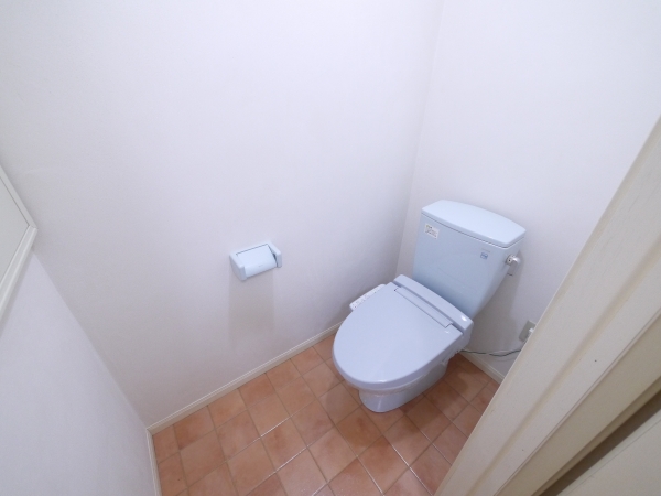 〇フランサ Iのトイレ写真