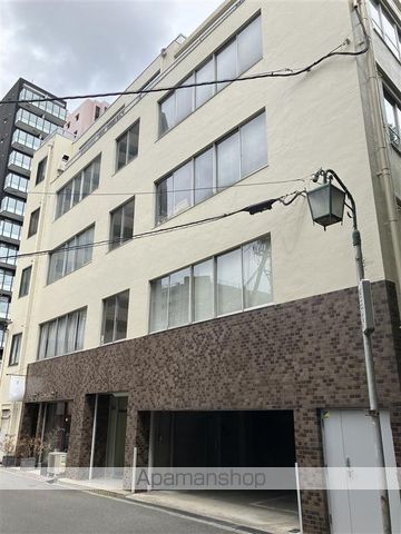 京二ビルの外観写真