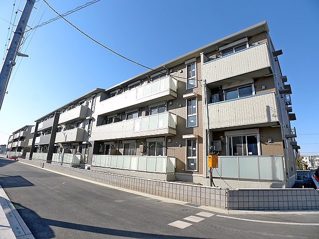 建物外観　ロイジェントパークスのご紹介は(株)アソシエへお任せ下さい。