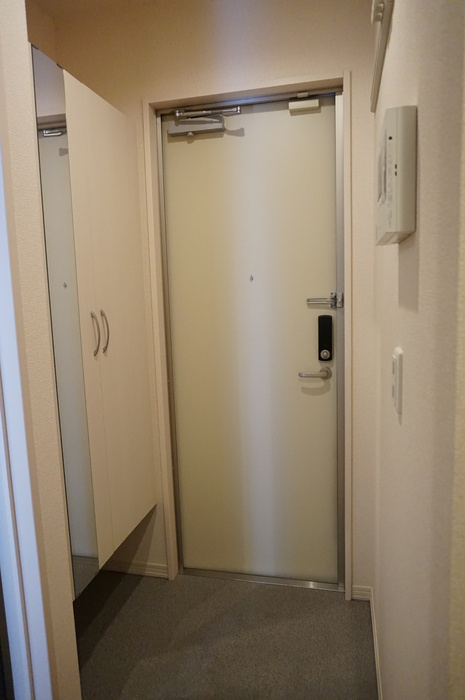 玄関　シューズボックス