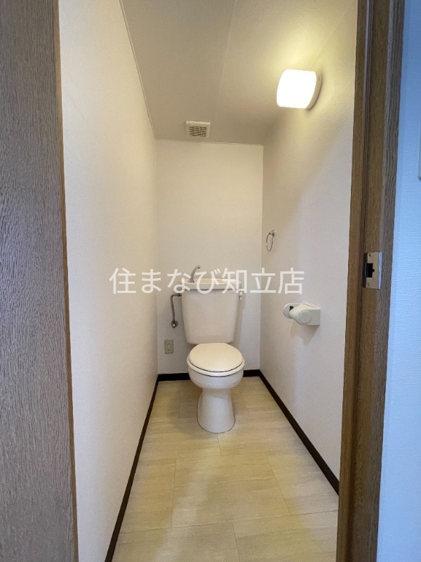 トイレ　同型別室写真
