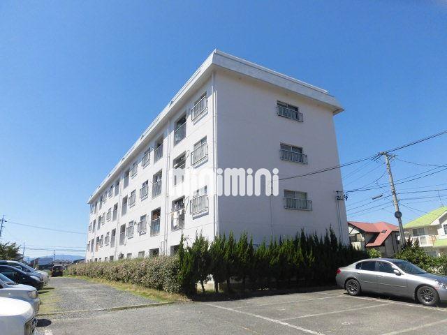 建物外観　南向きで日当たり良好。