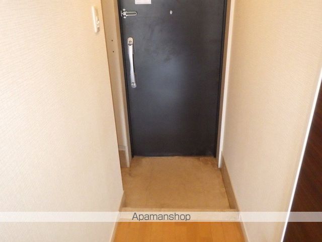 レジデンスダイキの玄関写真