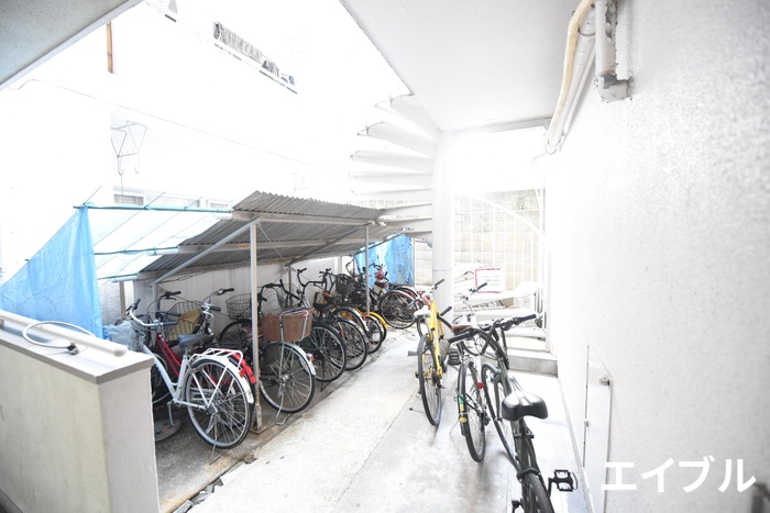 西鉄天神大牟田線 薬院駅 徒歩7分 6階建 築53年の外観写真