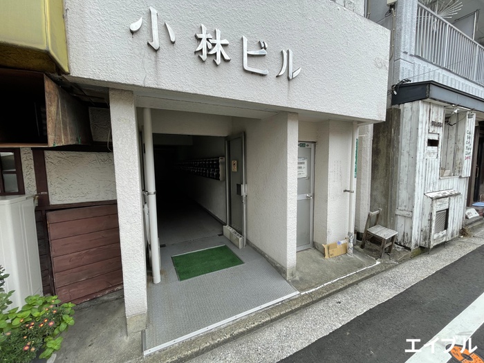 西鉄天神大牟田線 薬院駅 徒歩7分 6階建 築53年の外観写真