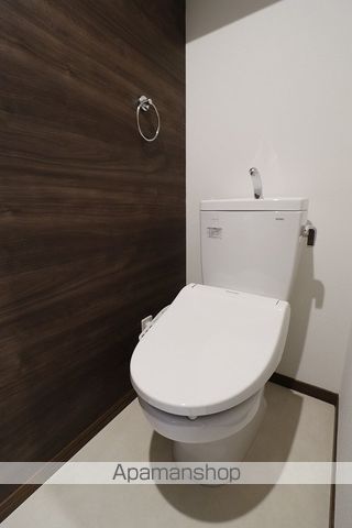 地下鉄空港線 藤崎駅 徒歩24分 3階建 築5年のトイレ写真
