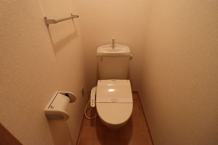 メゾンソフィアのトイレ写真