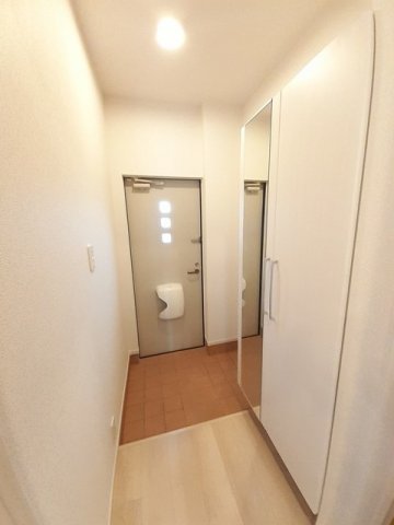 玄関　シューズボックス付きの玄関です★