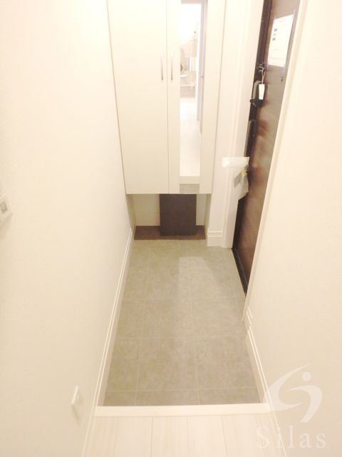 玄関　同管理会社施工イメージ写真