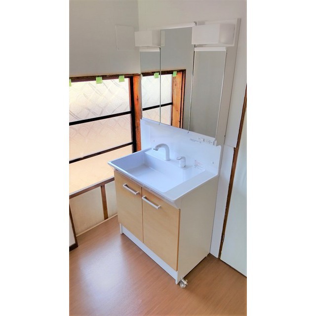 洗面設備　洗髪洗面化粧台