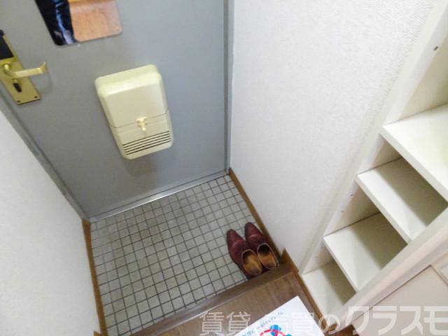 玄関　シューズボックスあり♪