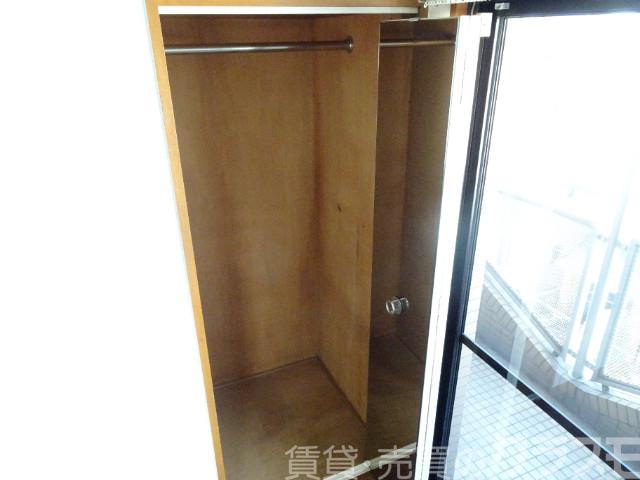 収納　クローゼット