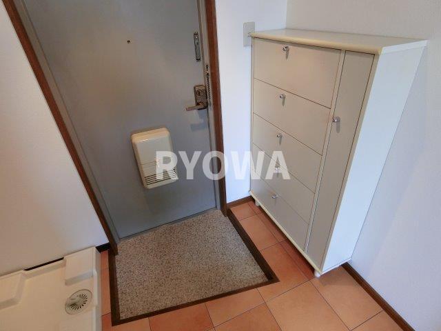 綾瀬3丁目賃貸住宅の玄関写真