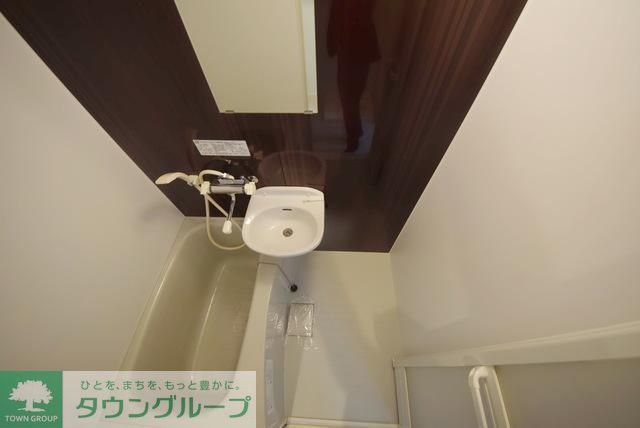 バス・シャワールーム