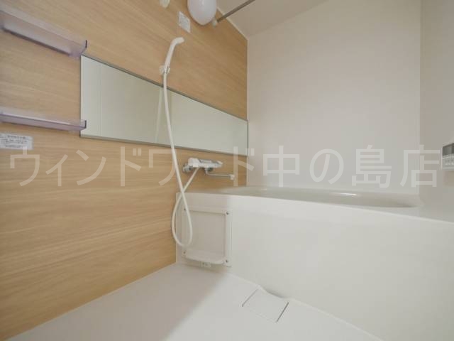 バス・シャワールーム　詳細は、ウィンドワード中の島店までご相談下さい。