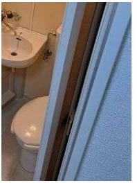 ＪＲ横須賀線 西大井駅 徒歩10分 2階建 築36年のトイレ写真