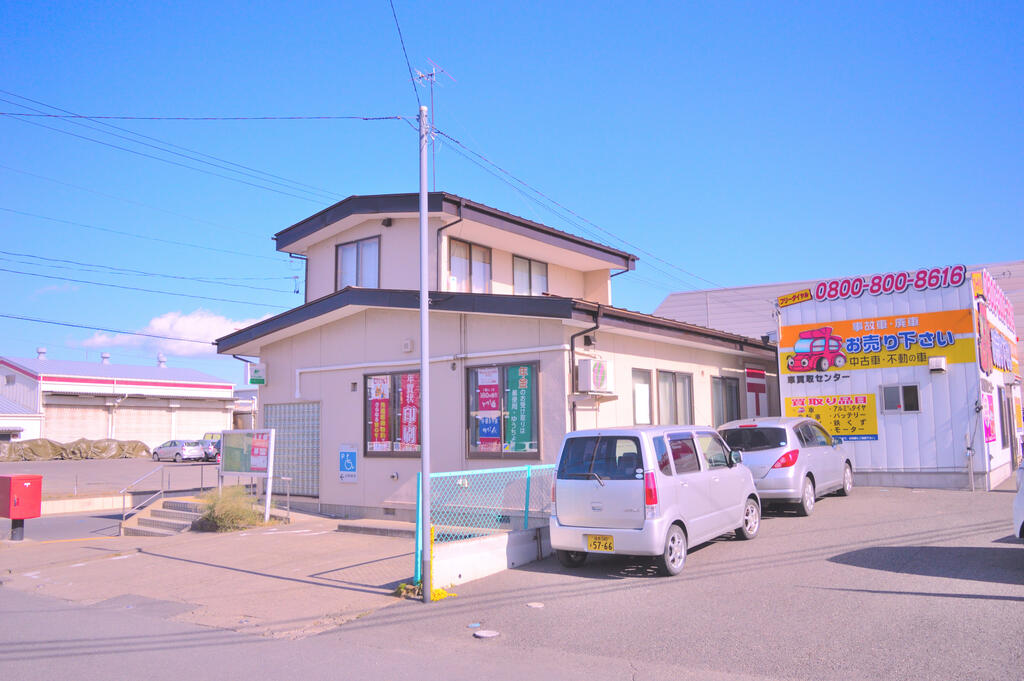 【郡山市田村町徳定のアパートの郵便局】