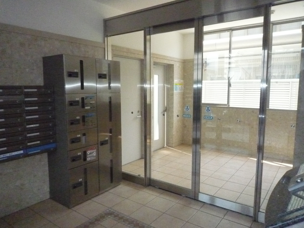 ＪＲ呉線 新広駅 徒歩7分 8階建 築23年の外観写真