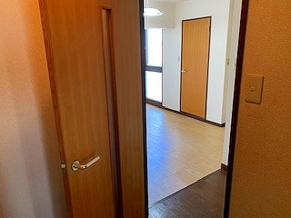 その他部屋・スペース　室内に入るドアです