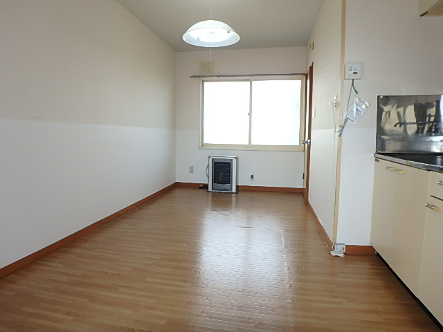 居室・リビング　居間