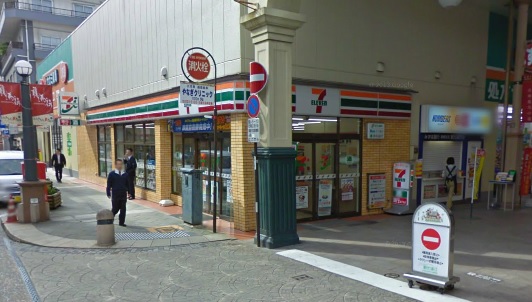 コンビニ　セブンイレブン長崎万屋町店（コンビニ）まで193m