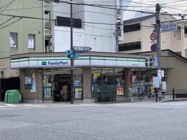 コンビニ　ファミリーマート白川通別当町店（コンビニ）まで209m