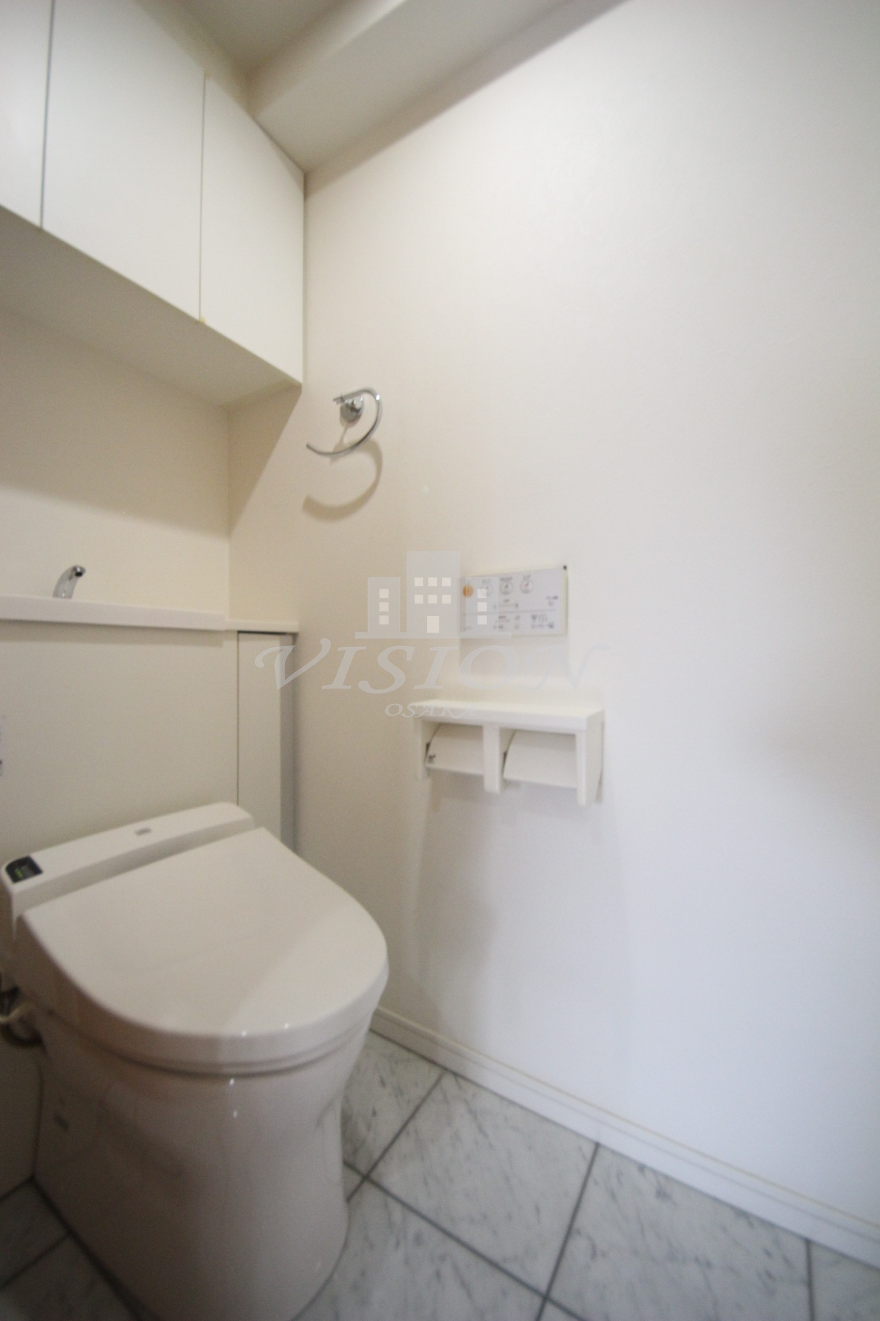 トイレ　別タイプ写真参照