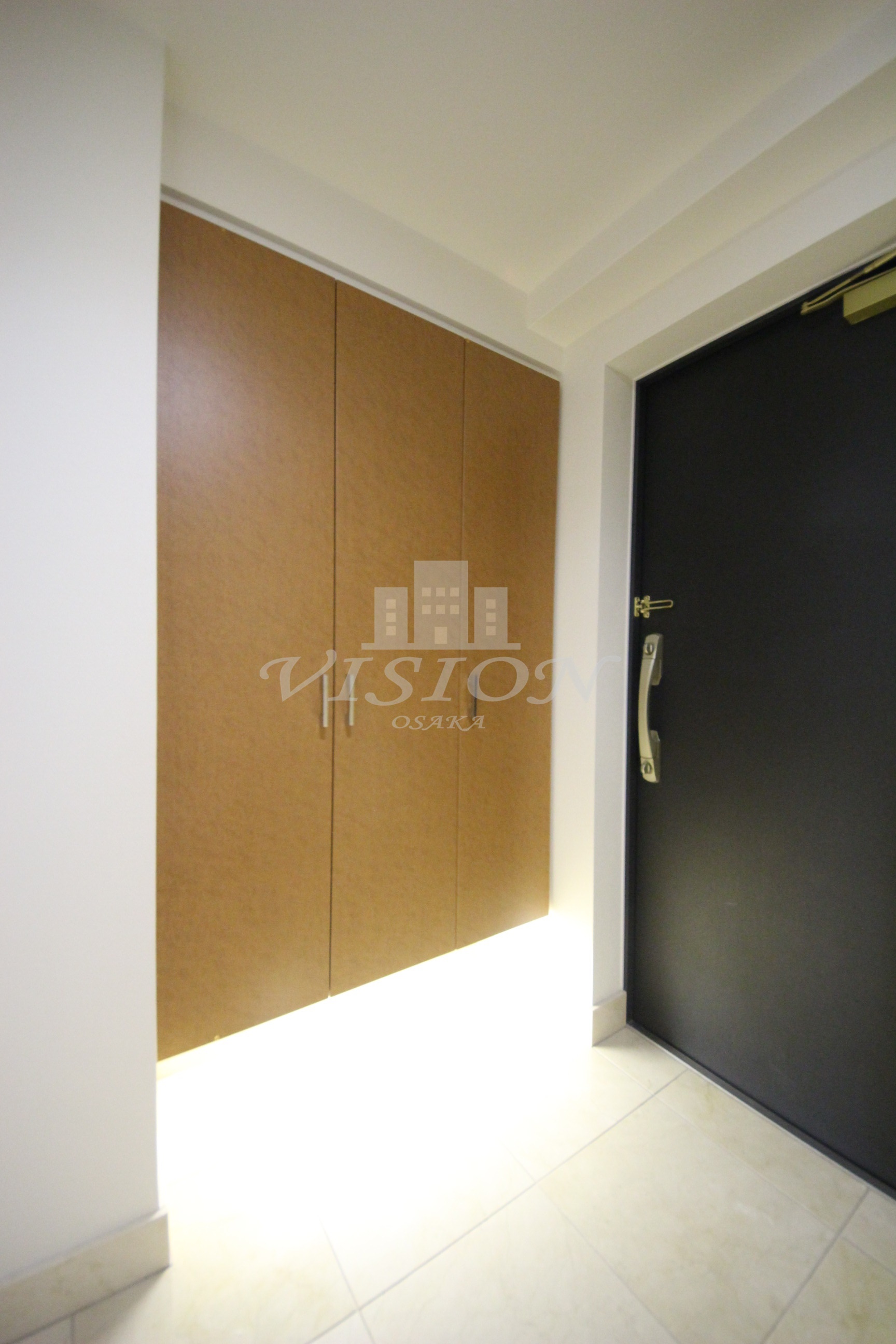 玄関　別タイプ写真参照