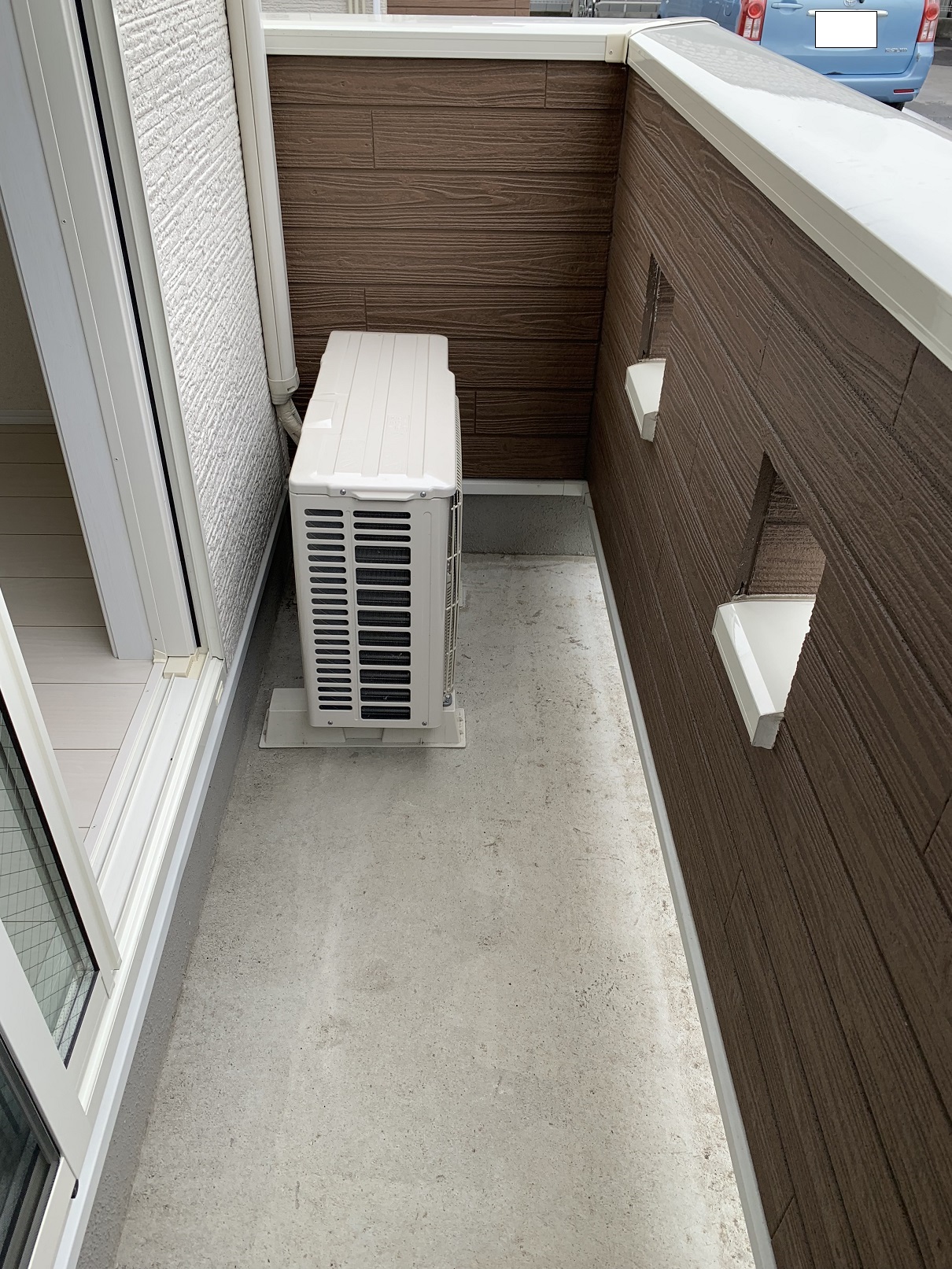バルコニー　写真は別部屋の為現況と異なる場合がございます