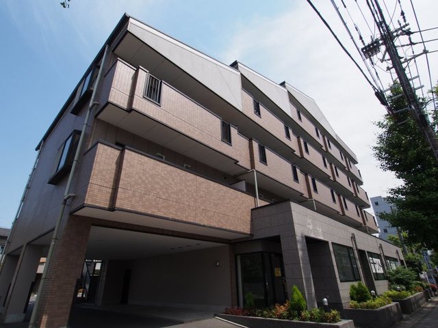 京都市左京区修学院大林町のマンションの建物外観