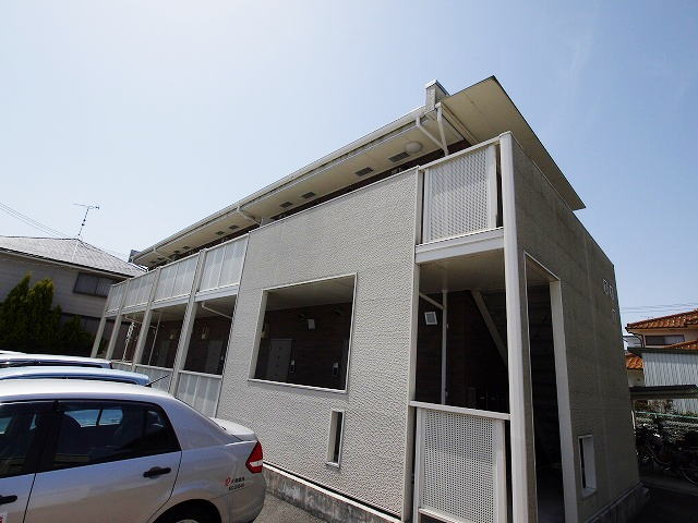 兵庫県三木市緑が丘町本町１（アパート）の賃貸物件の外観