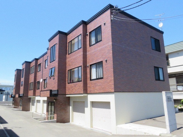 北海道札幌市白石区平和通９丁目南（アパート）の賃貸物件の外観