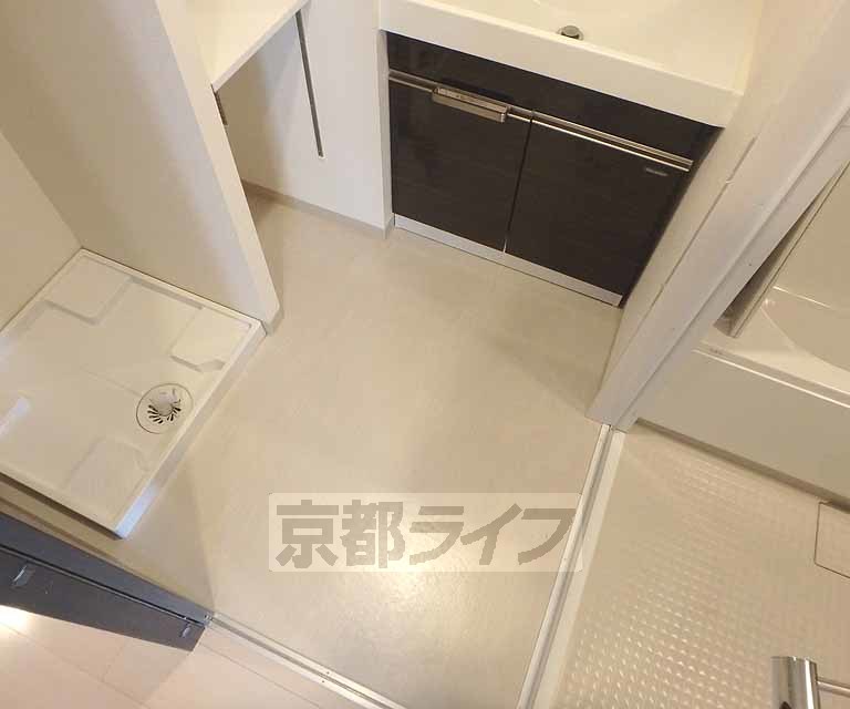 【ロマンシャンブルの洗面設備】