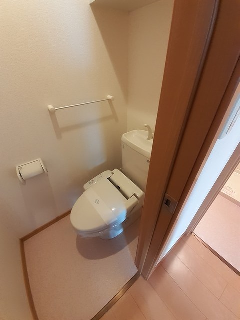 【スワン　ＫＩＴＡＭＵＲＡ　Ｂのトイレ】
