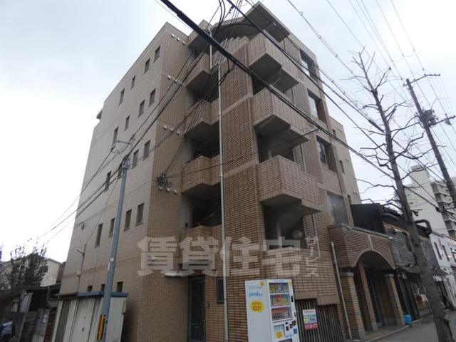 京都市中京区壬生梛ノ宮町のマンションの建物外観