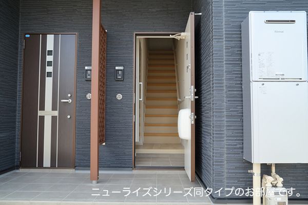 【塩釜小松崎壱番館の玄関】