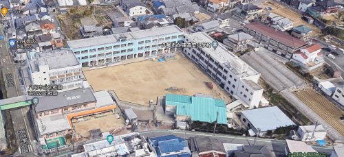 【八尾市恩智北町のアパートの小学校】