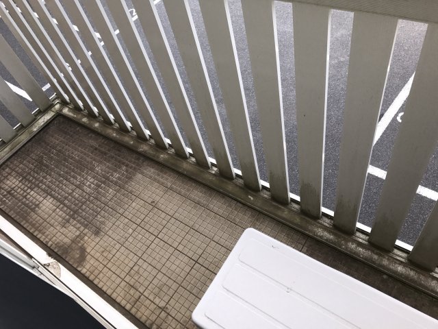 バルコニー　バルコニー