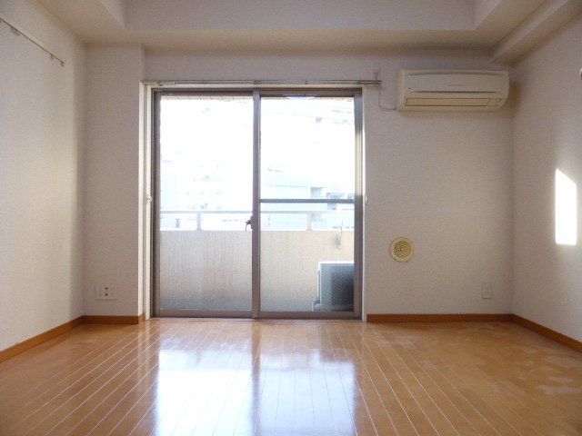 居室・リビング　居室※別部屋参考写真