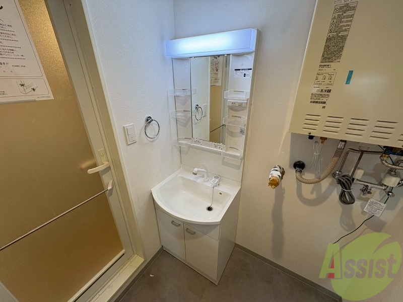 洗面設備　シャンプードレッサーで身支度もラクラクです！