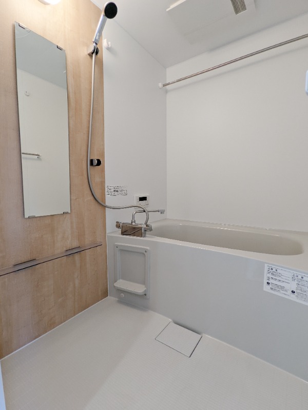 バス・シャワールーム　図面と現状に相違がある場合には現状を優先