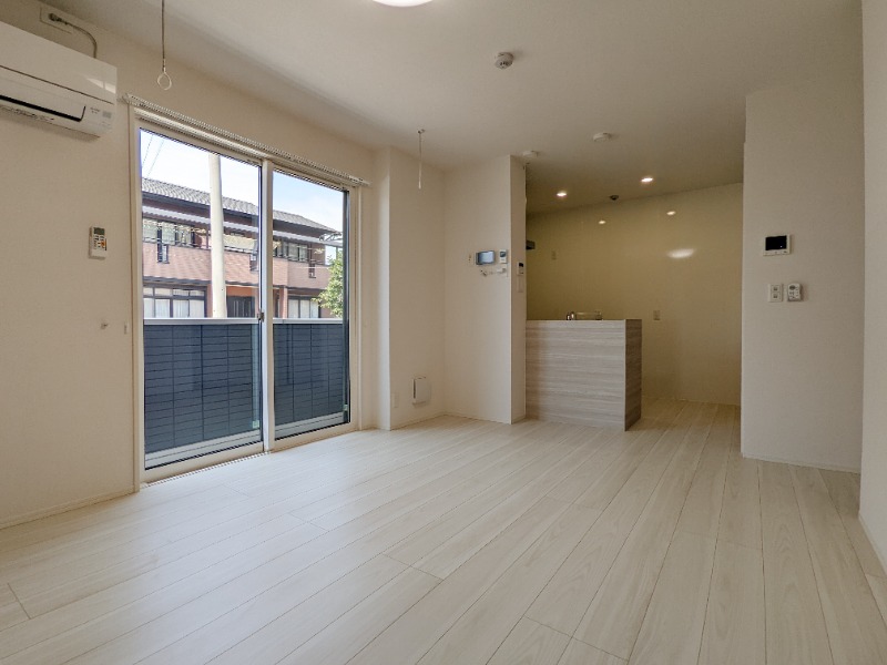 居室・リビング　図面と現状に相違がある場合には現状を優先