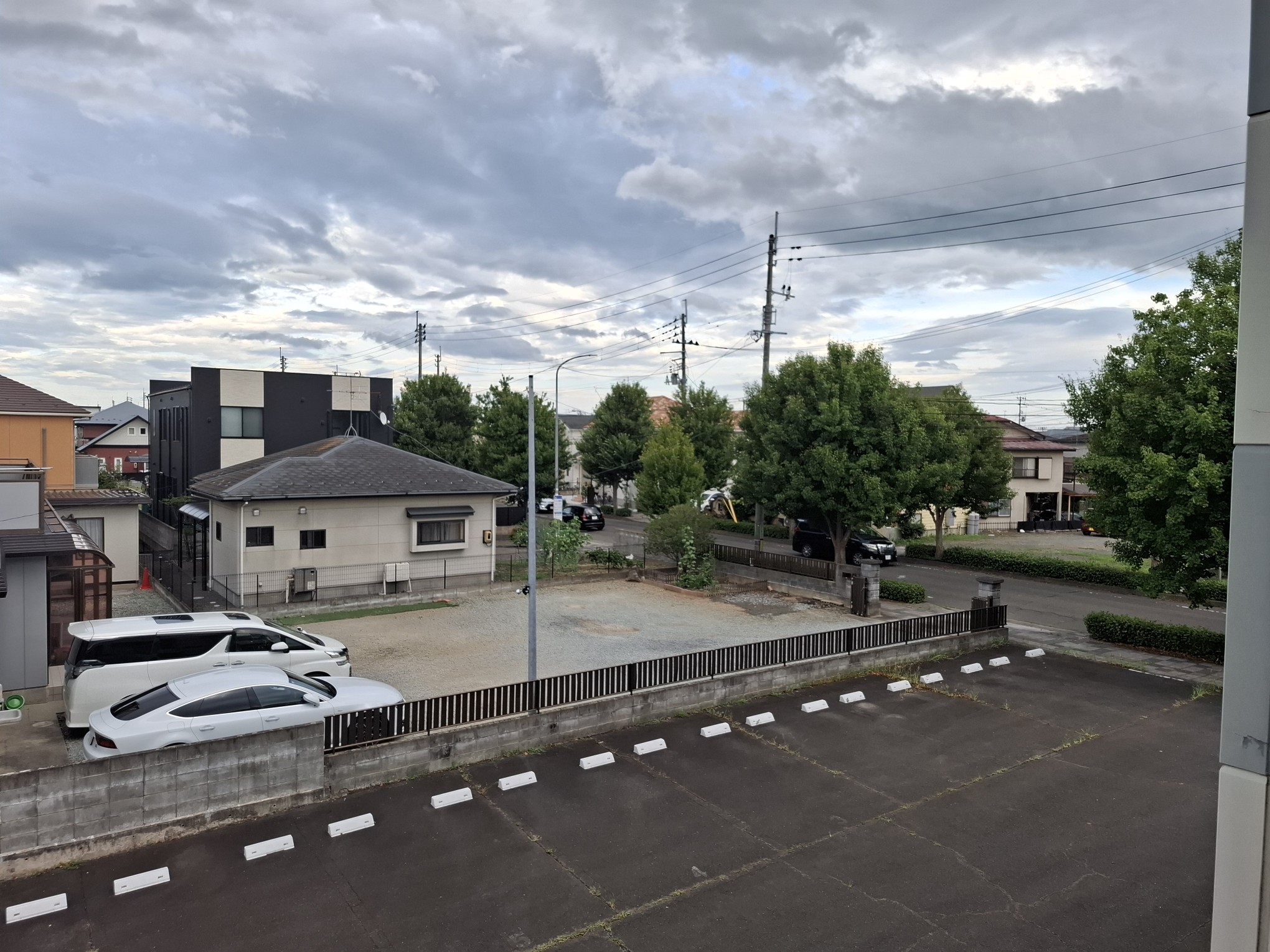 眺望　広々敷地内駐車場