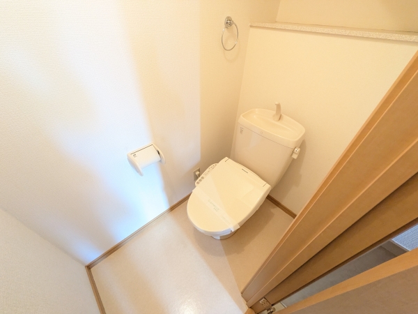 トイレ　清潔感のあるトイレ。