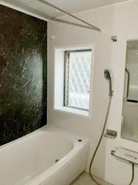 バス・シャワールーム　参考写真