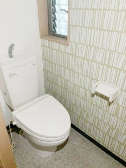 トイレ　参考写真