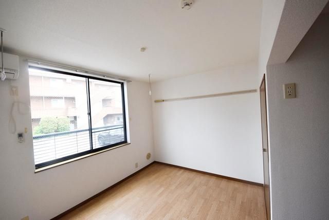 居室・リビング　★　広めのお部屋で、使いやすい　★
